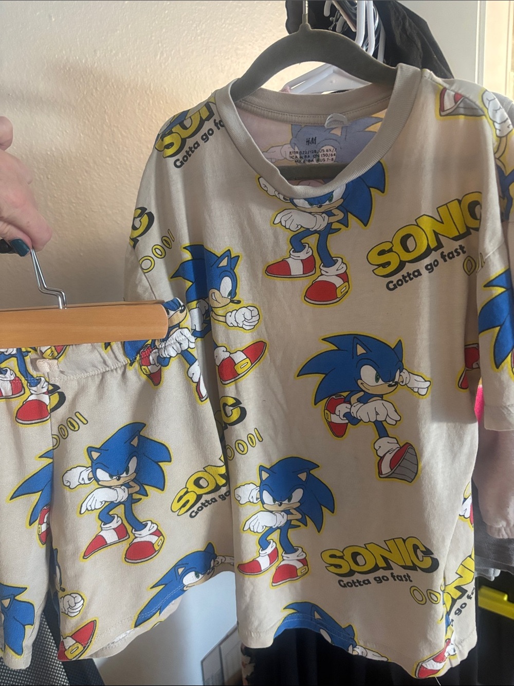 H&M Sonic Graphic Tee & Shorts Set - Beige, Blue, Red